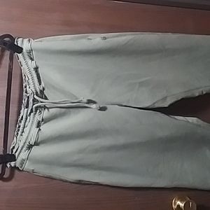 **FLAWED** Abercrombie & Fitch jogger pant